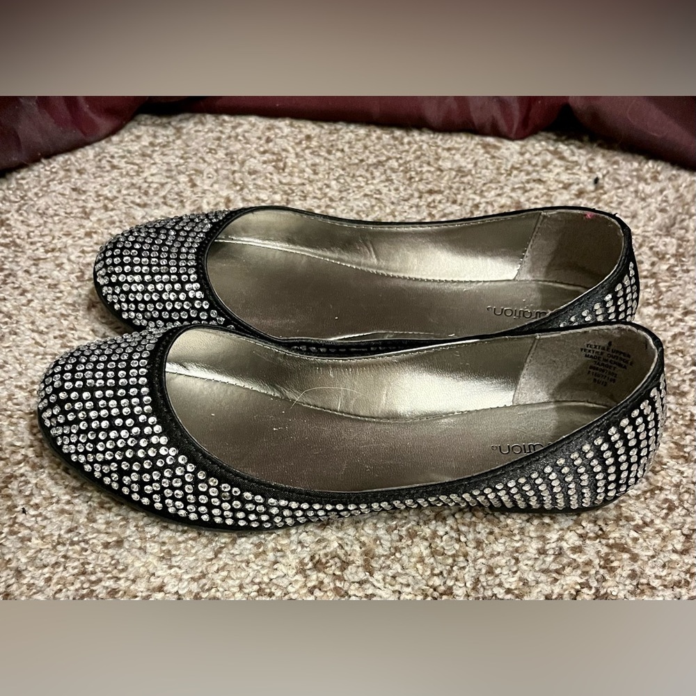 Xhilaration Rhinestone Flats - Picture 5 of 8